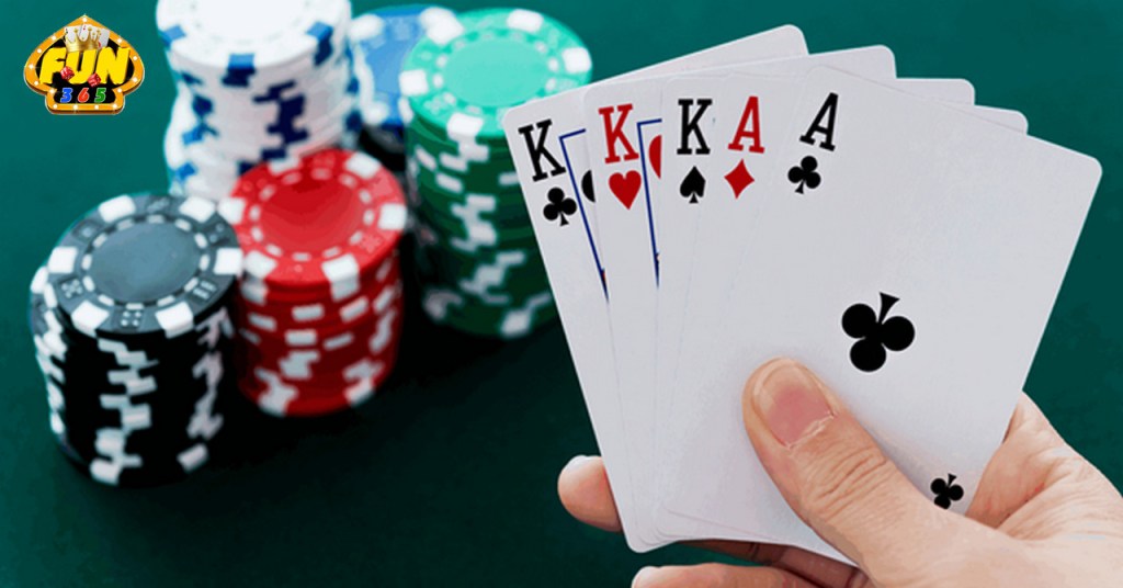 Game Poker đứng đầu Top 3 game đánh bài online được yêu thích nhất lịch sử